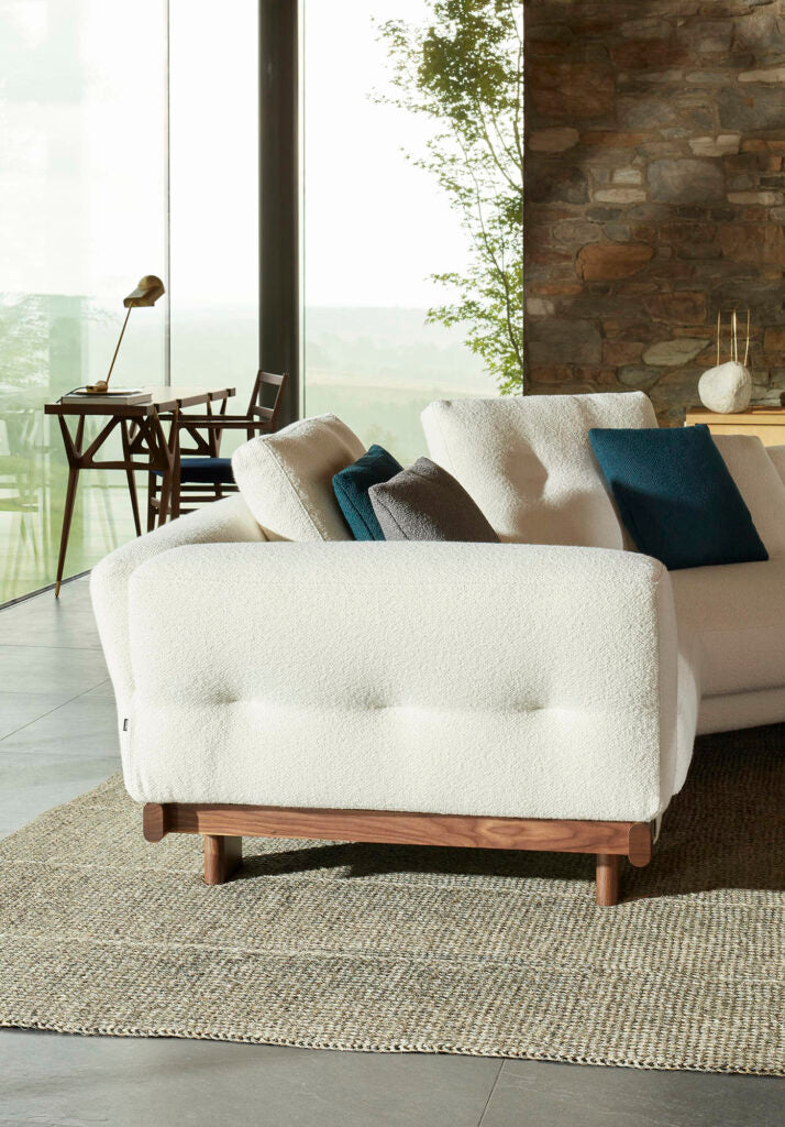 Sengu Sofa