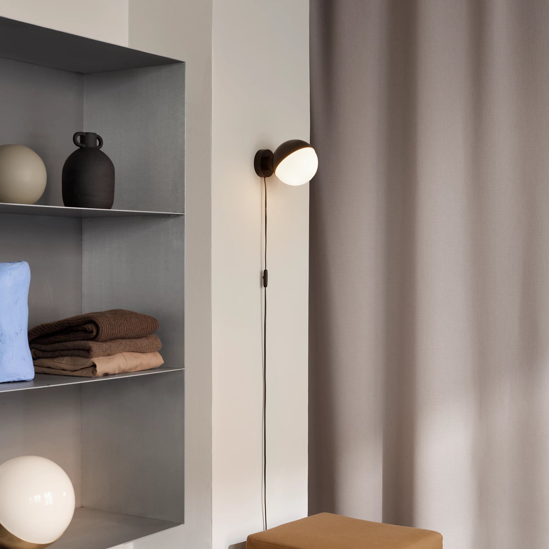 VL Studio Vegglampe