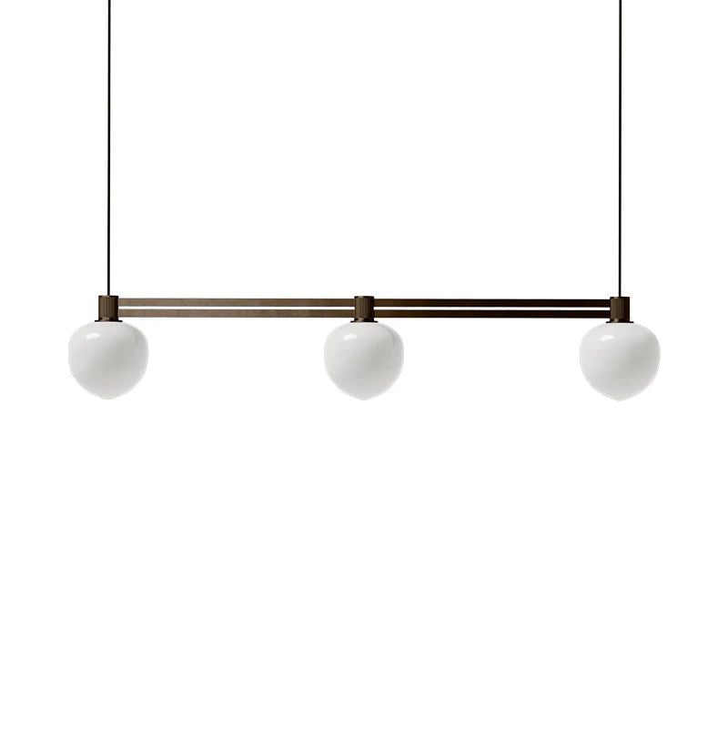 Pendel i bronse fra Lyfa med opalglass av Gamfratesi