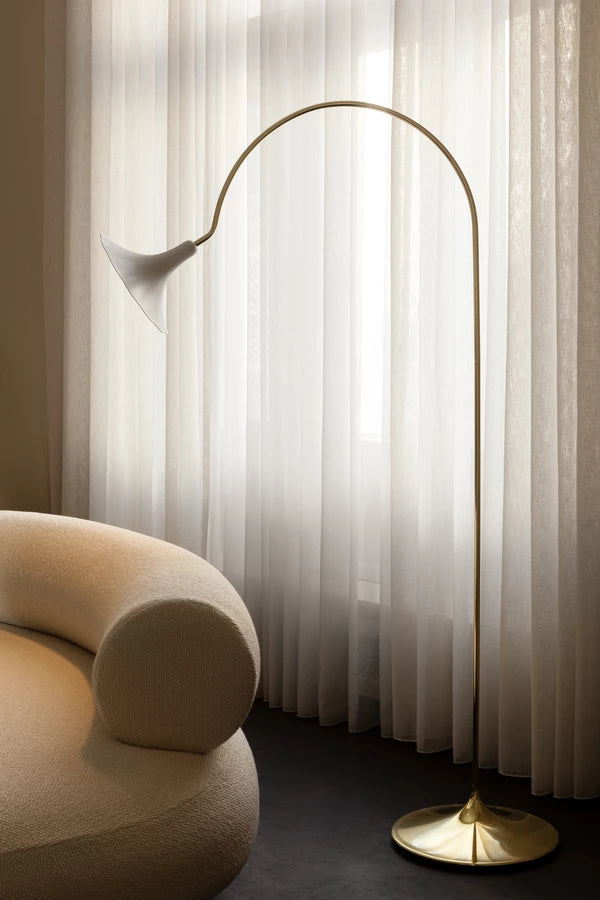 Nuura petalii floor lamp