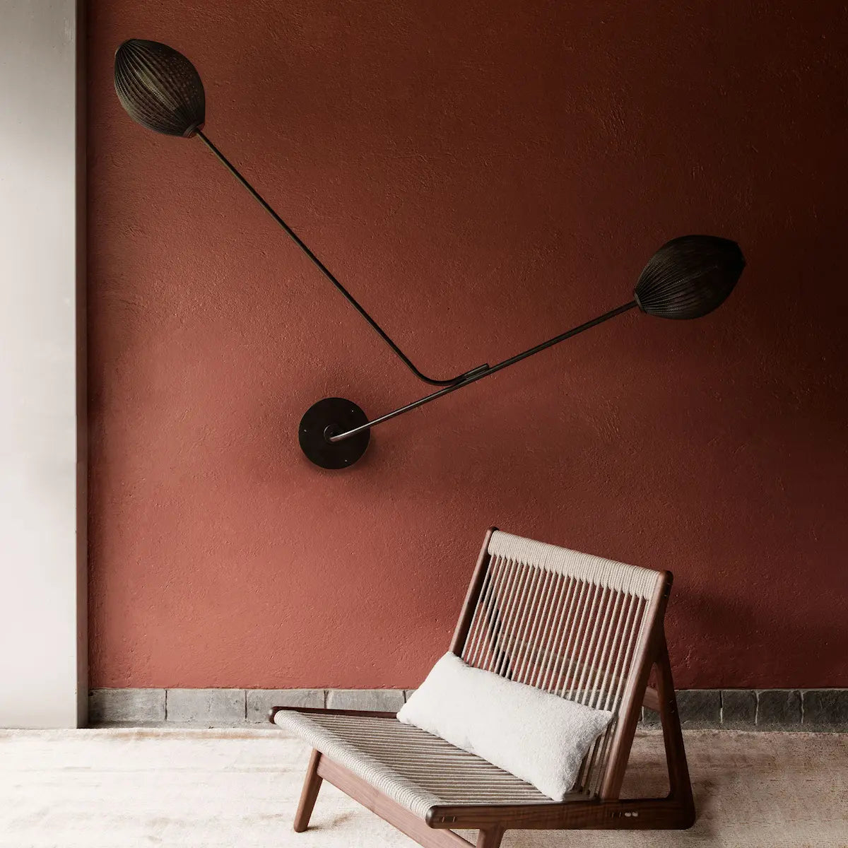 Satellite Vegglampe