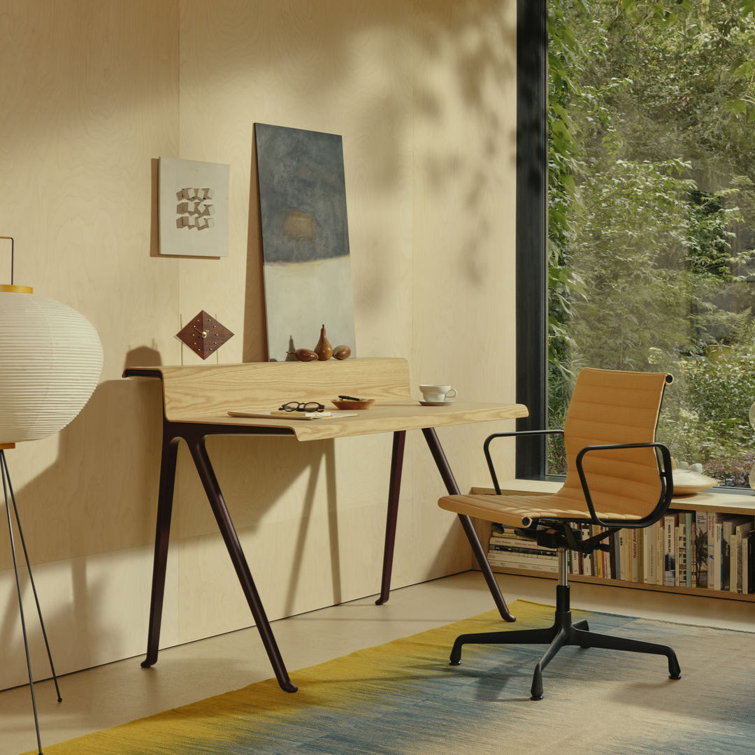 Courier Skrivebord