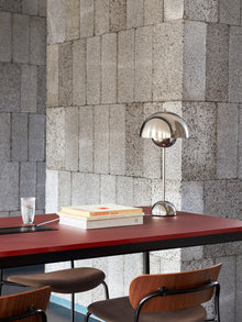 Flowerpot VP3 Bordlampe