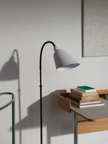 Bellevue AJ7 Gulvlampe