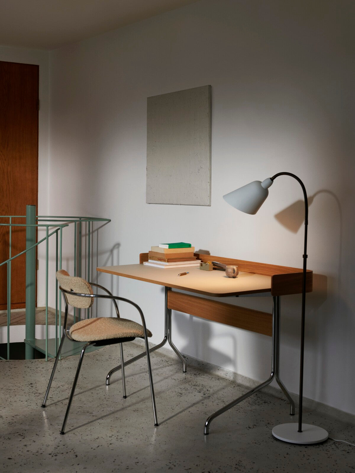 Bellevue AJ7 Gulvlampe
