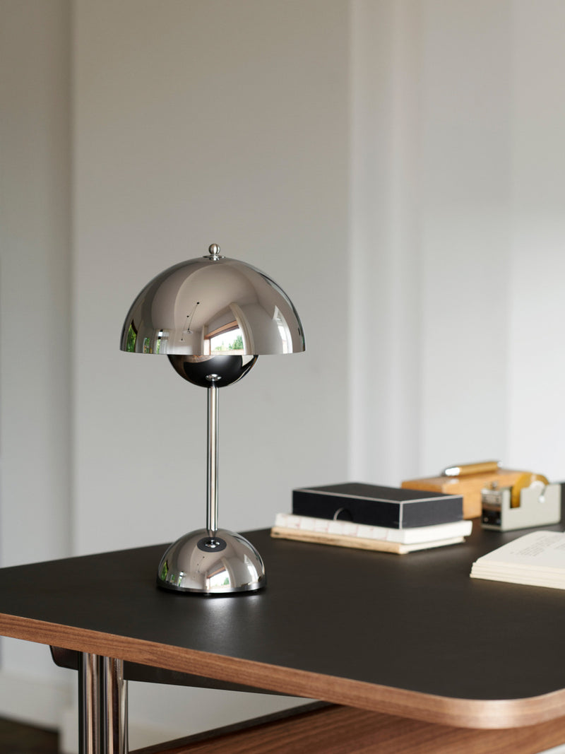 Flowerpot VP9 Oppladbar Lampe