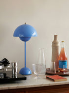 Flowerpot VP3 Bordlampe