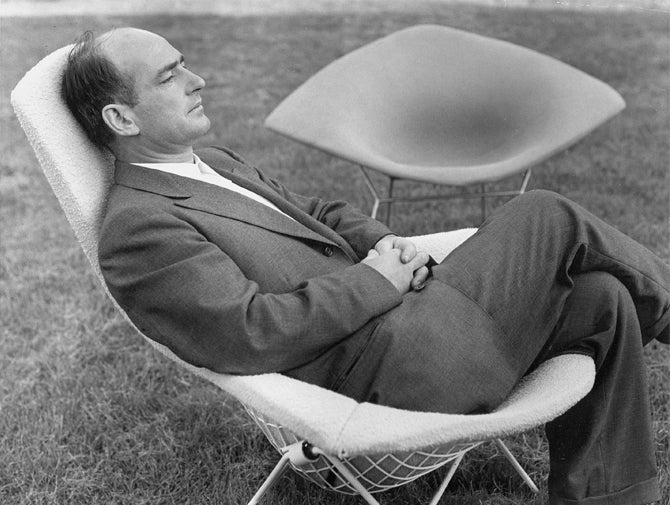 Bertoia Spisestol