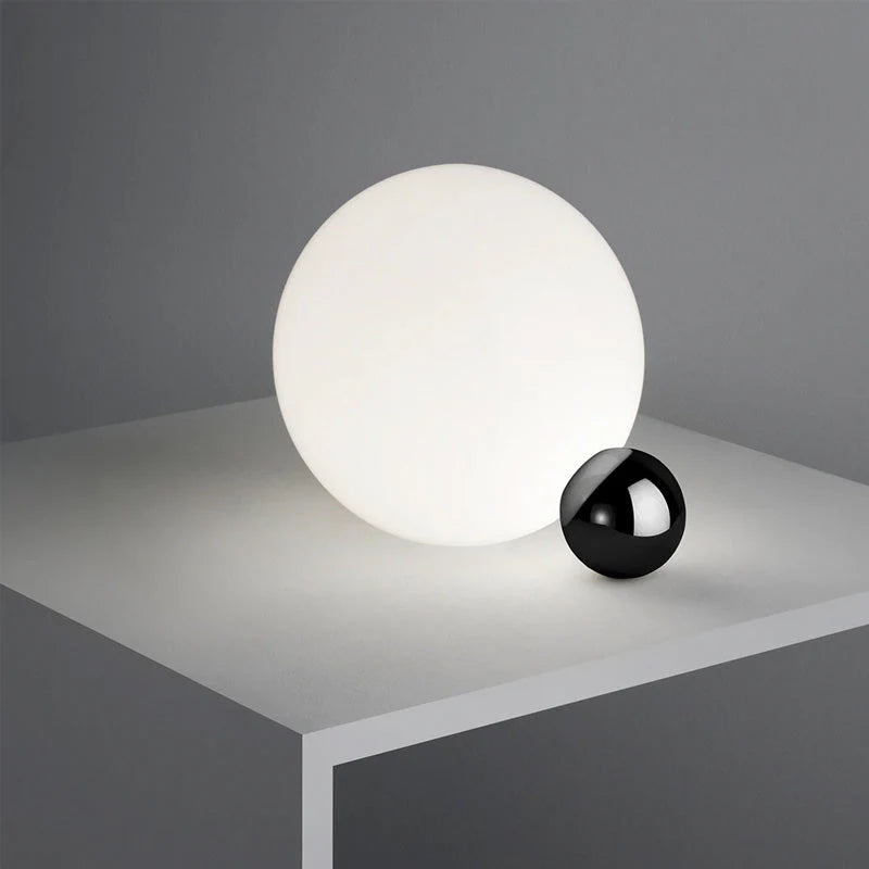 Copycat Bordlampe - Utstillingsmodell