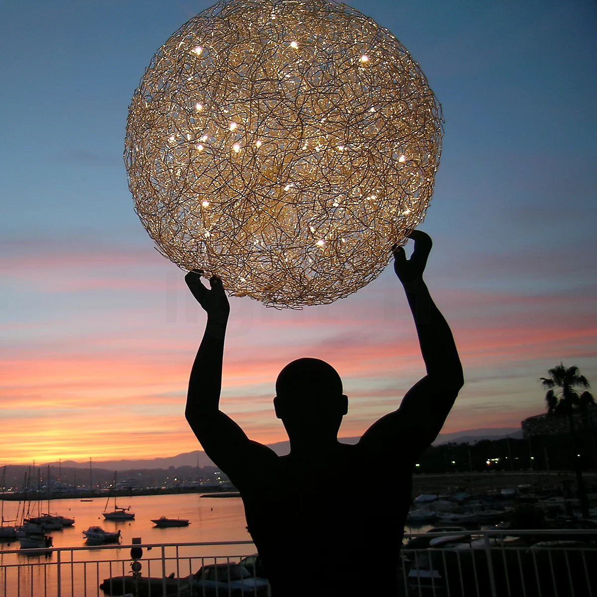 Fil de Fer Gulvlampe