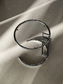 Eileen Gray E1027 Sidebord