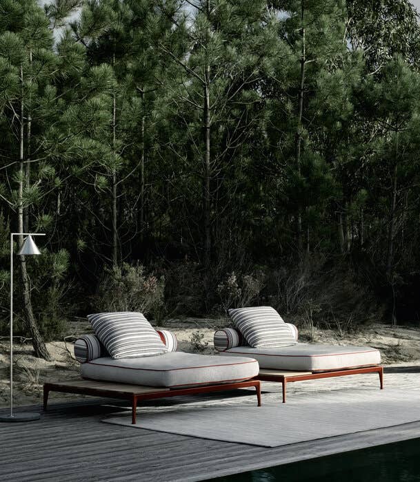 Ribes Outdoor Sofa