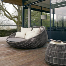 Canasta Outdoor Daybed