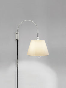 Reibe Vegglampe