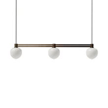 Pendel i bronse fra Lyfa med opalglass av Gamfratesi