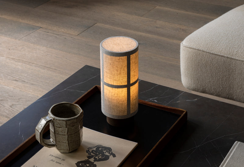 Hashira Oppladbar Lampe