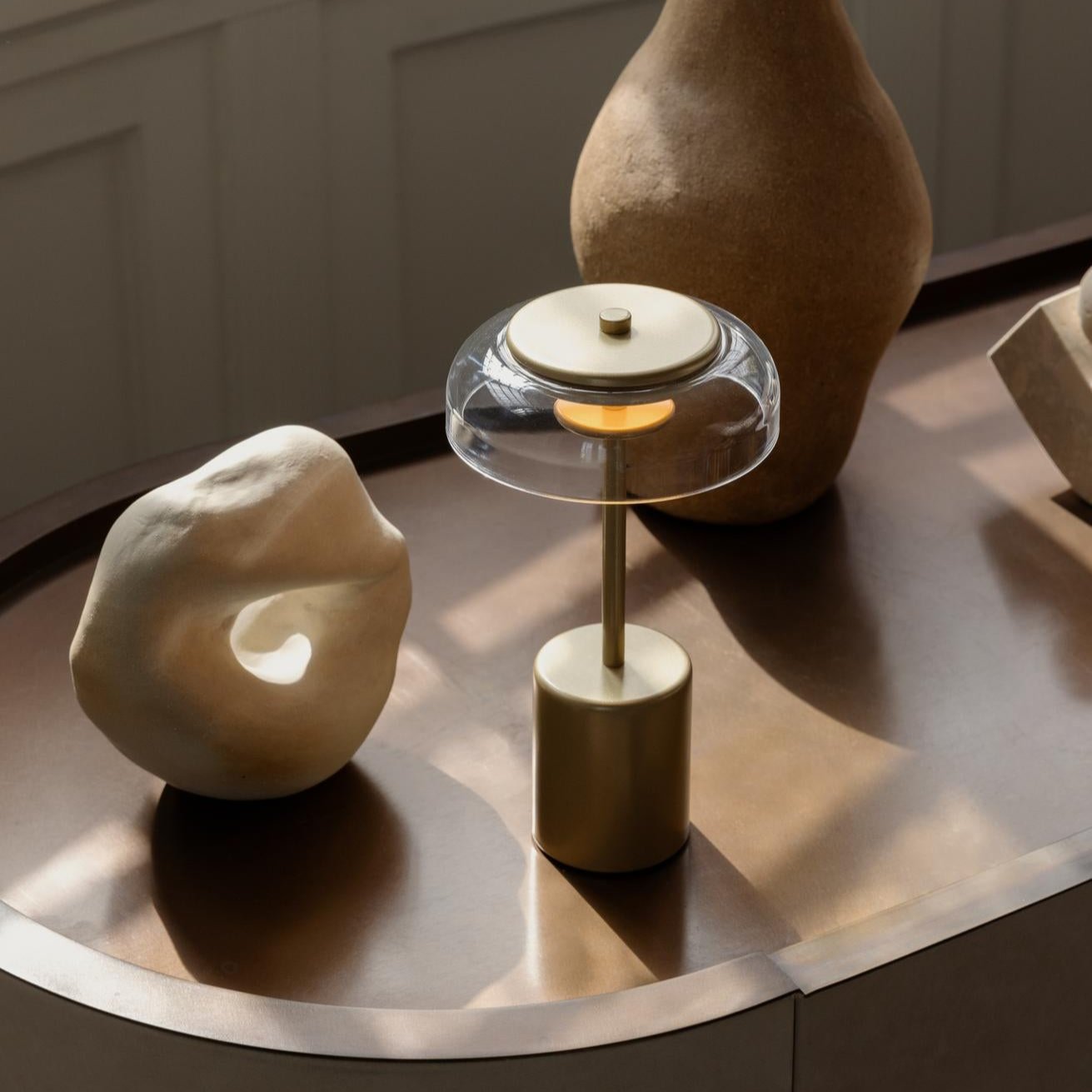 Blossi Table Mini Oppladbar Lampe