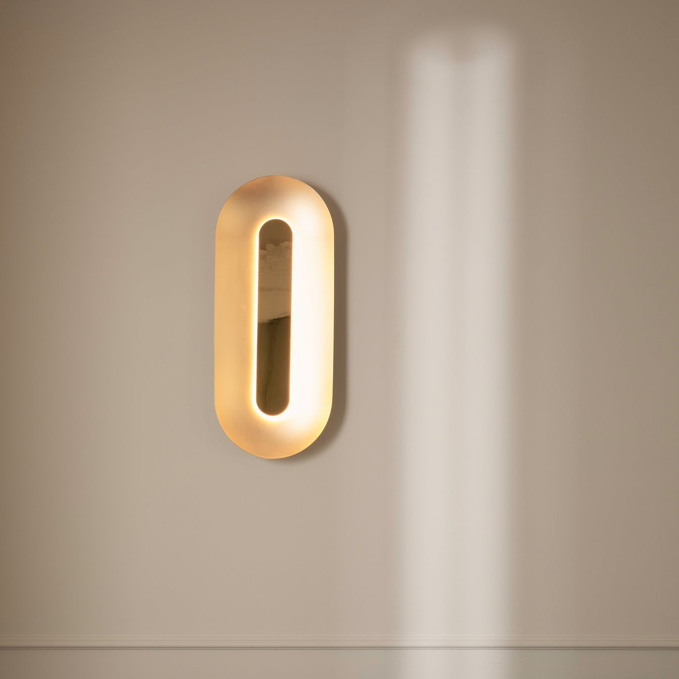 Sasi Vegglampe