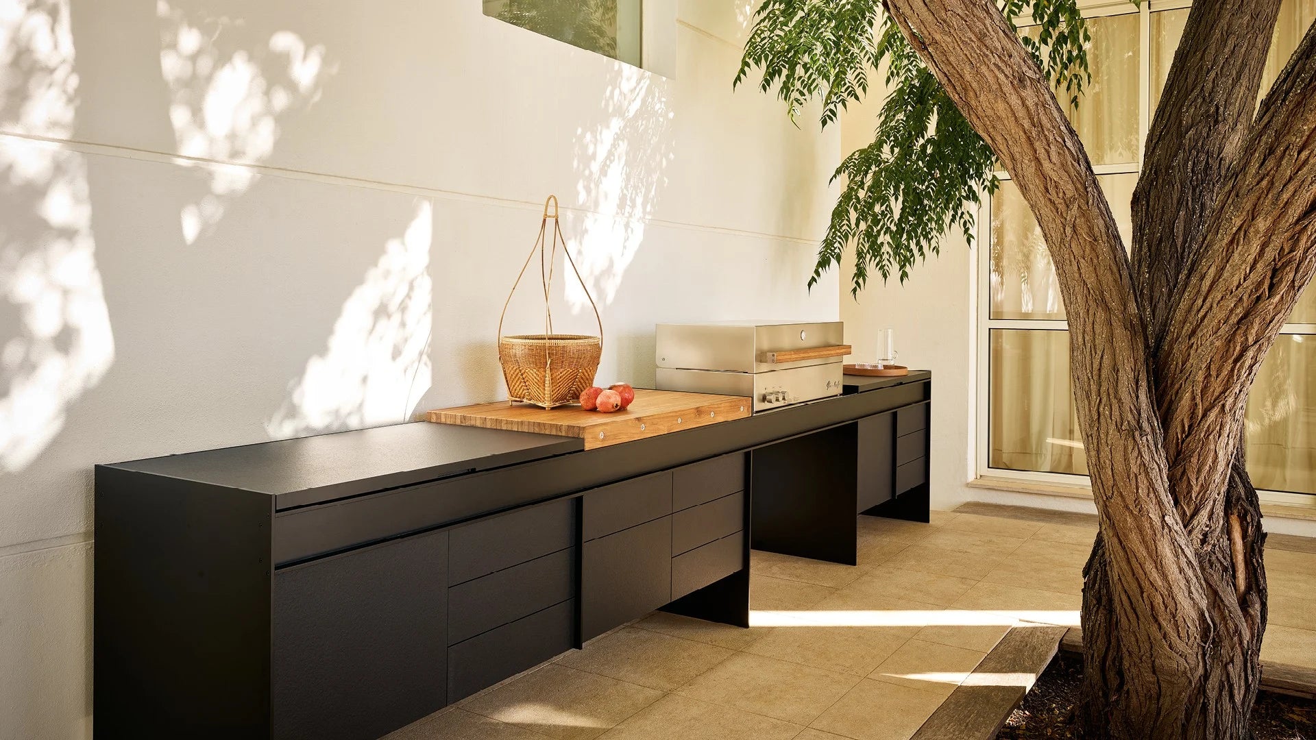Land Kitchen
