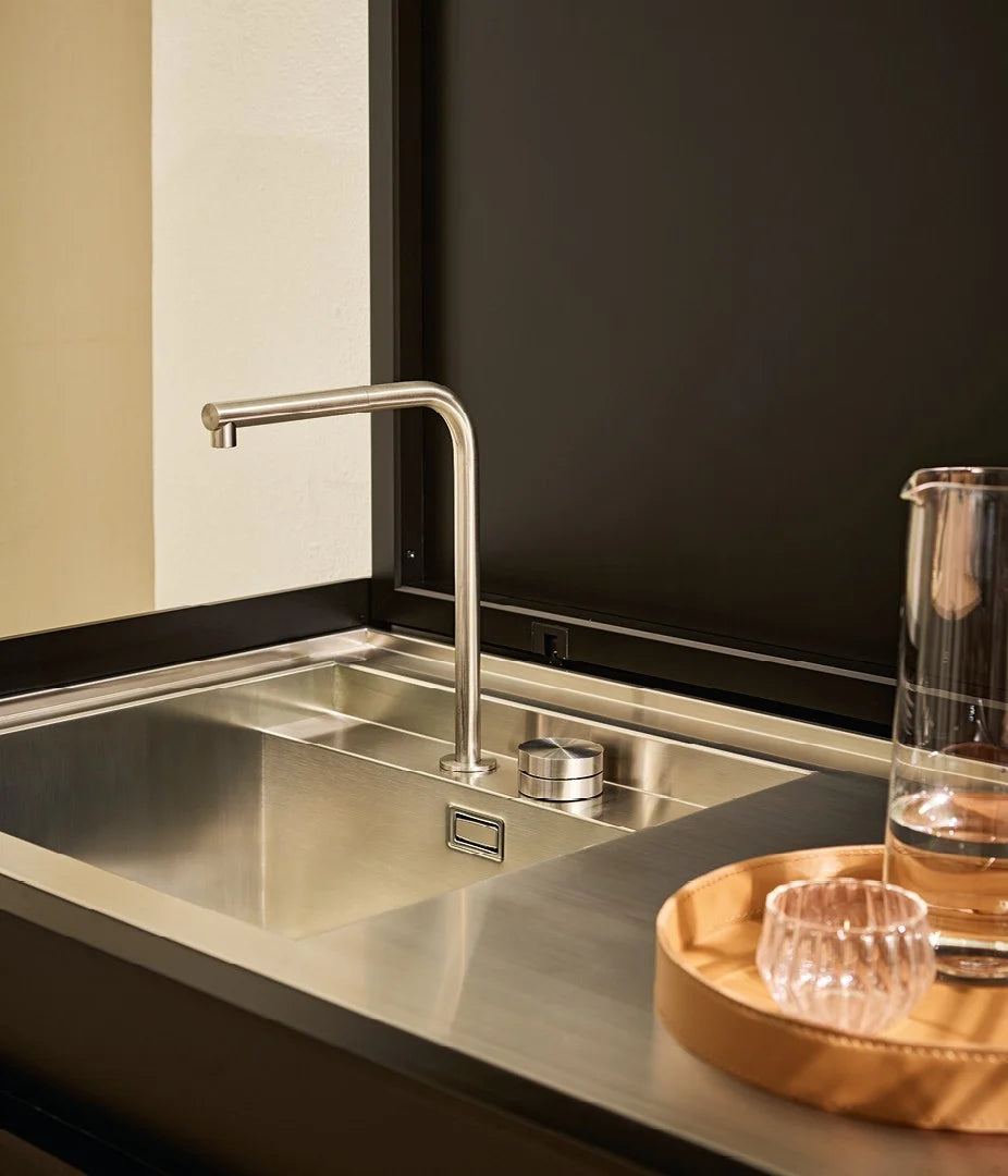 Land Kitchen