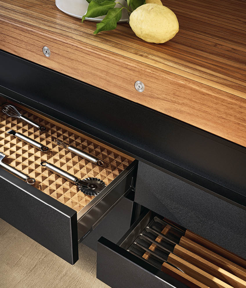 Land Kitchen