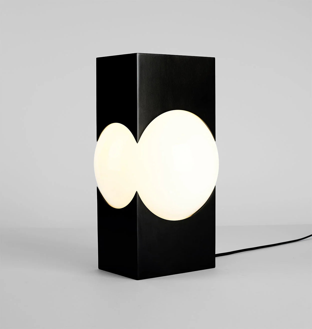 Atlas Bordlampe 02