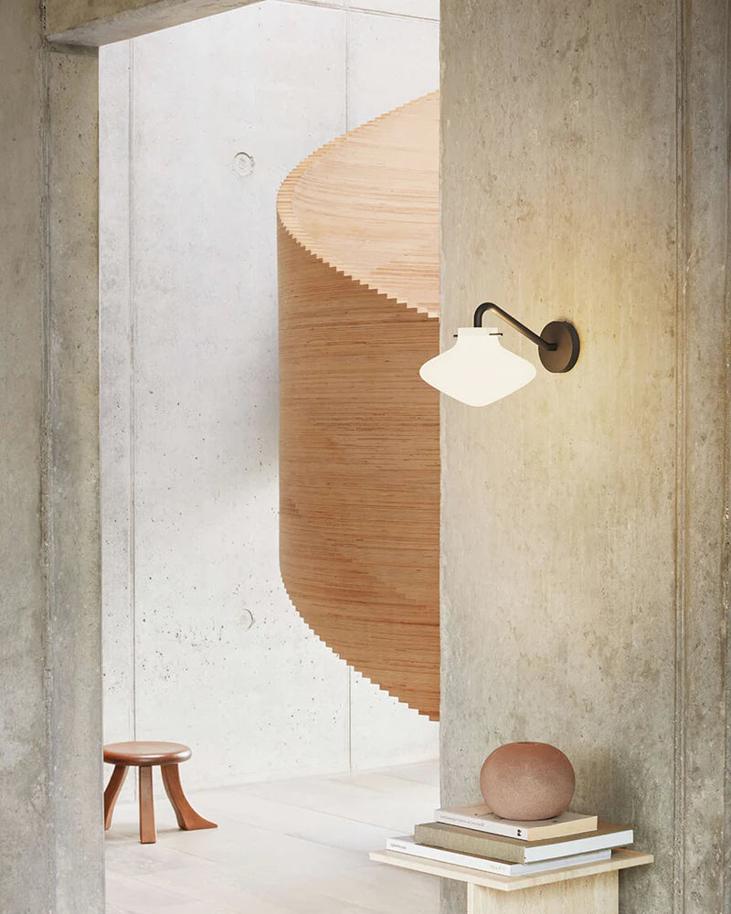 Repose Vegglampe