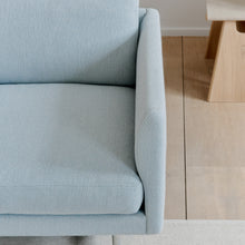 Calmo Sofa