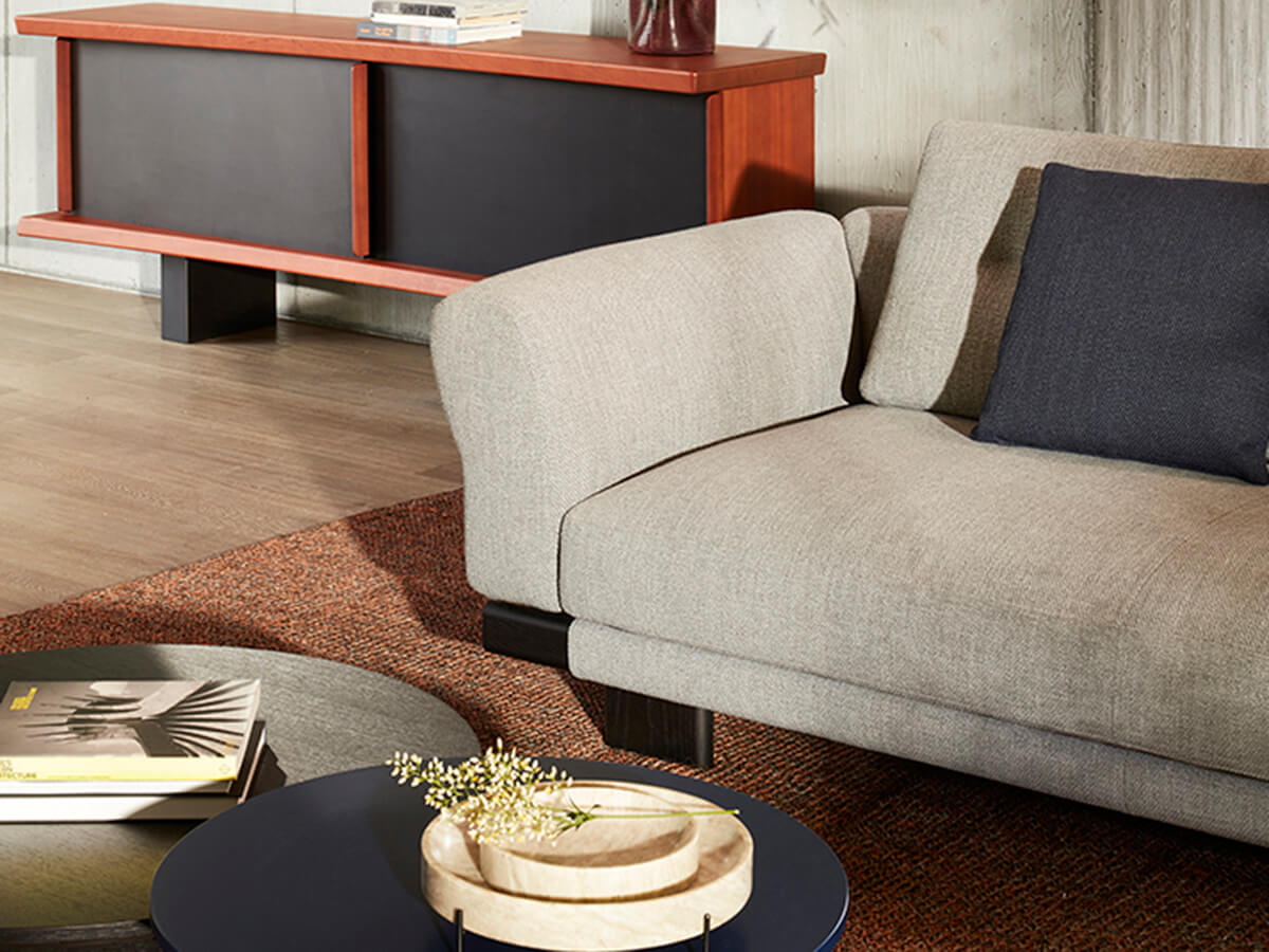 Sengu Sofa