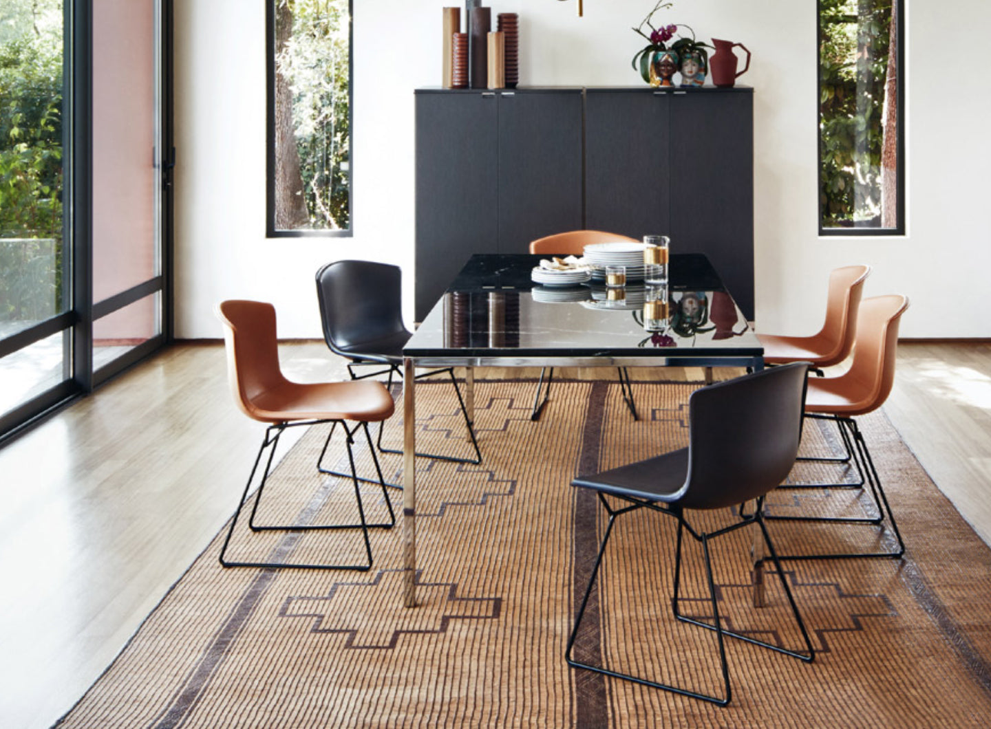 Bertoia Spisestol